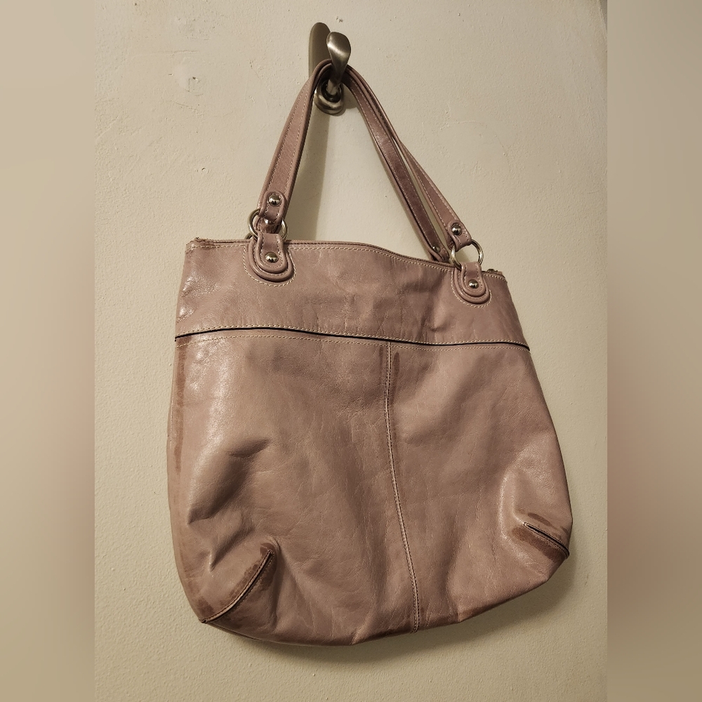 Coach Beige Leather Shoulder Bag Large